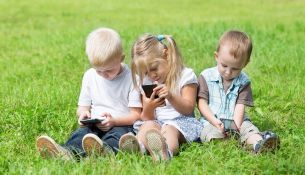 Keep your child safe online: knowledge is the power