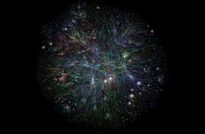 7 amazing maps of the Internet