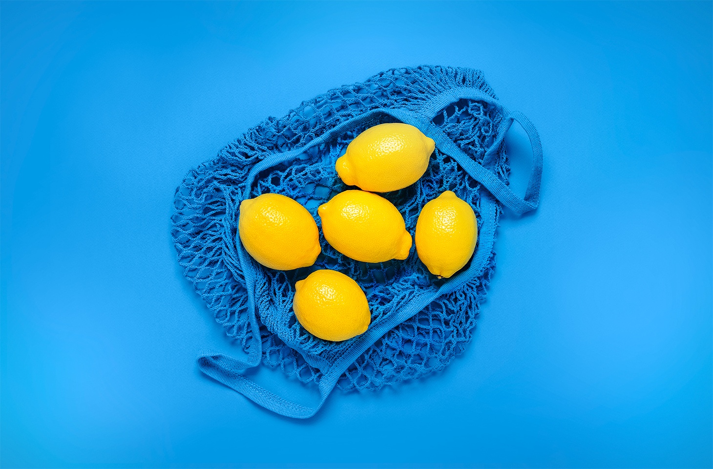 Messaging apps that work without an internet connection or cell service