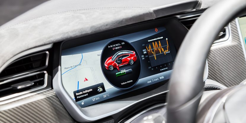 DEF CON 23: Researchers hack Tesla S — the company patches cars quickly